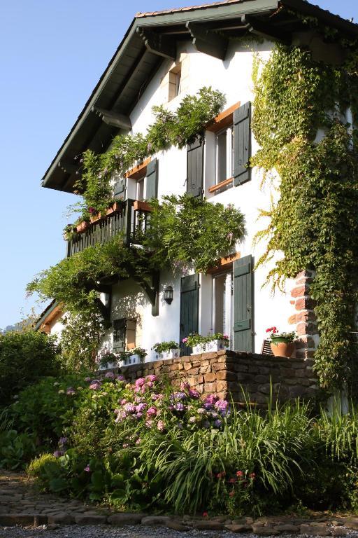 Maison Aretxola Sare Exterior photo